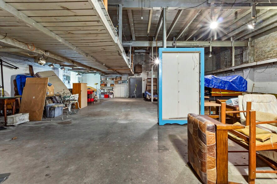 More Photos Of 860 Virginia Ave, Indianapolis Freestanding For Sale