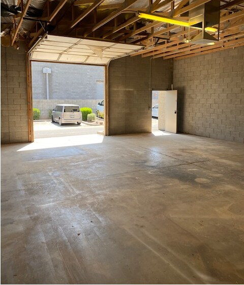 More Photos Of 2051 E Cedar St, Tempe Warehouse For Lease