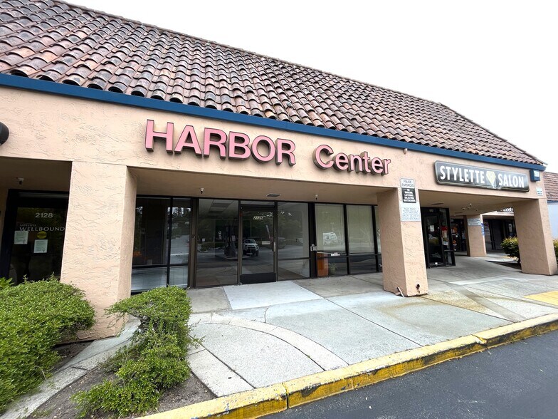 More Photos Of 2112-2128 Soquel Ave, Santa Cruz Storefront Retail Office For Lease