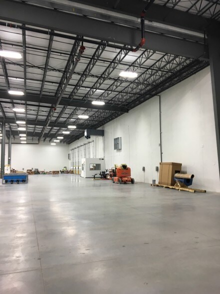 More Photos Of 12979 County Road 153, East Liberty Manufacturing For Lease