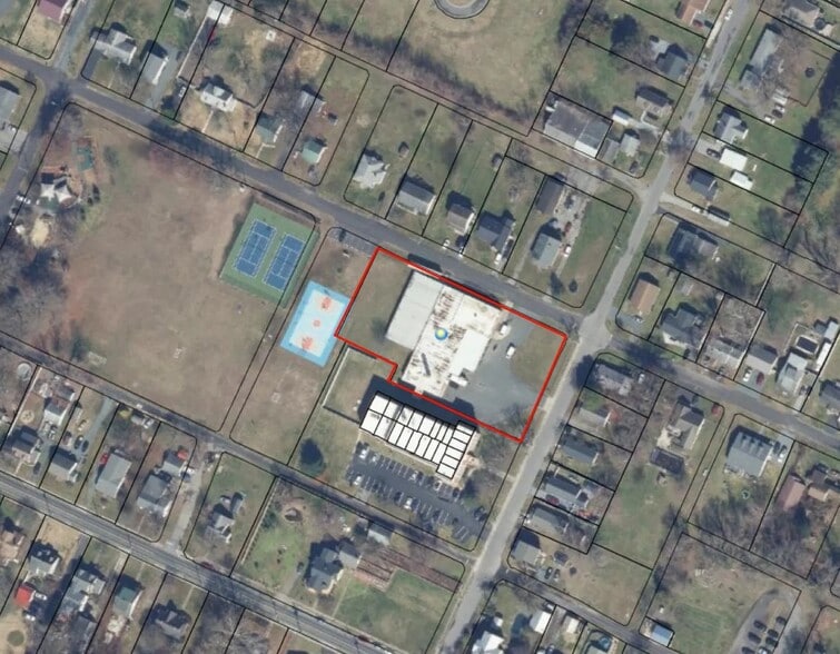 More Photos Of 111 N School St, Greensboro Warehouse For Sale