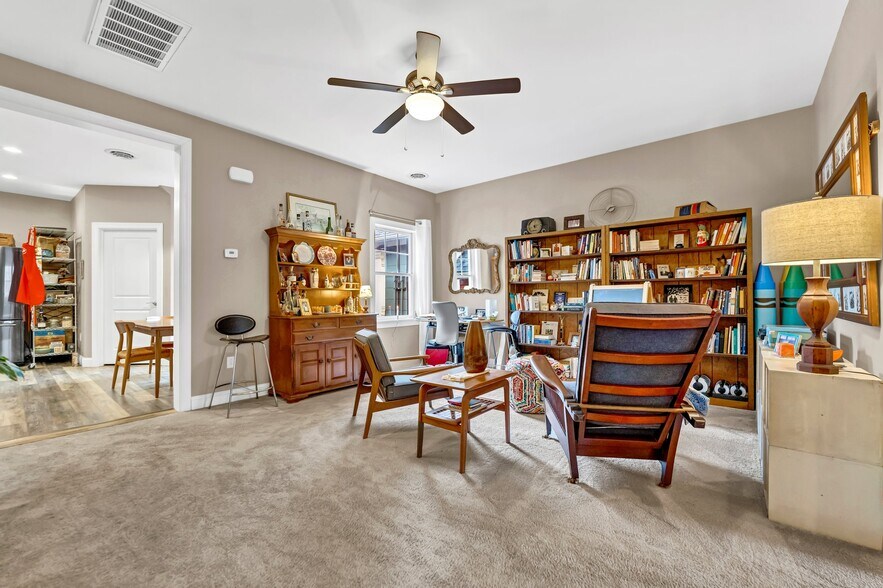 More Photos Of 6576 E Quaker St, Orchard Park Freestanding For Sale