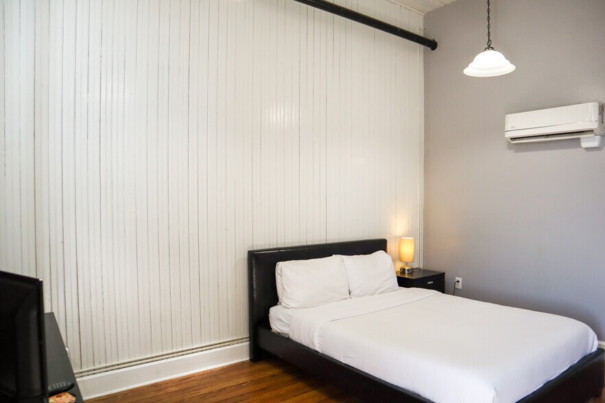More Photos Of 416-418 Mississippi St, Donaldsonville Hotel For Sale