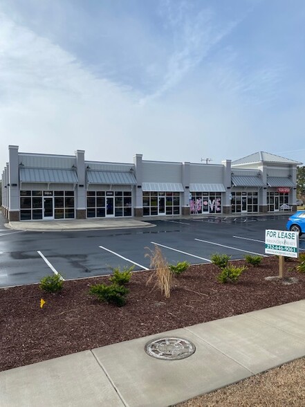 Primary Photo Of 5133 Hwy 70 W 5133 Hwy 70 W, Morehead City General Retail For Lease