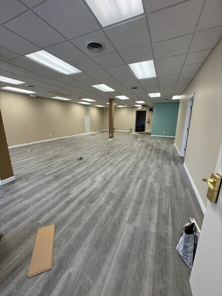 More Photos Of 3030 Kettering Blvd, Moraine General Retail For Sale