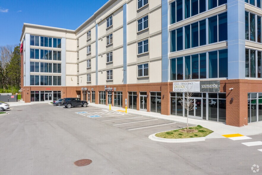 More Photos Of 5070 Carothers Pky, Franklin Self Storage For Lease