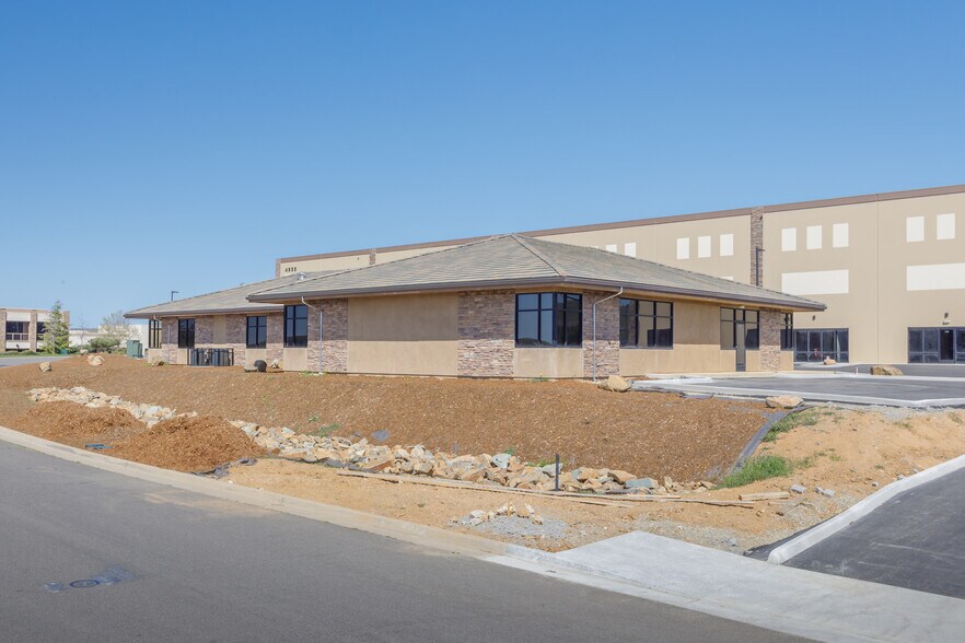 More Photos Of 4640 Golden Foothill Pky, El Dorado Hills Medical For Lease