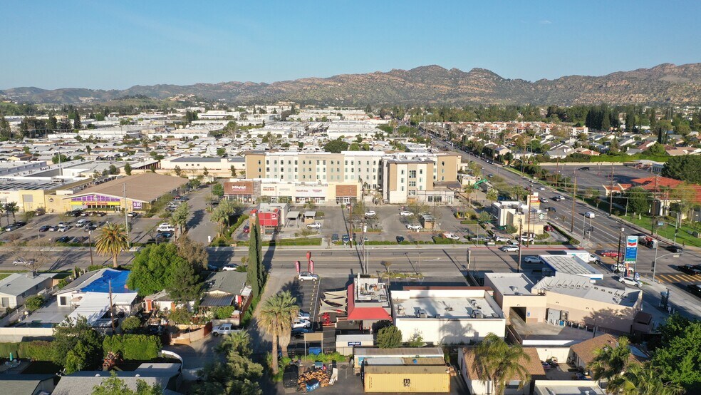 More Photos Of 9846 Mason Ave, Chatsworth Fast Food For Sale