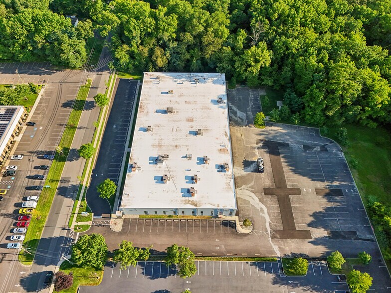 More Photos Of 1930 Olney Ave, Cherry Hill Distribution For Lease