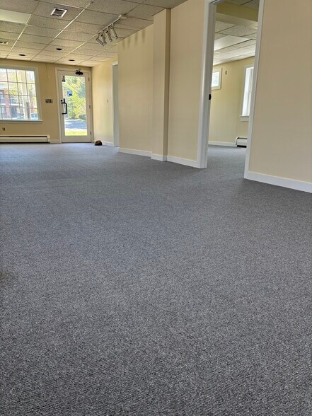 More Photos Of 9 Waterville Rd, Avon Office For Lease