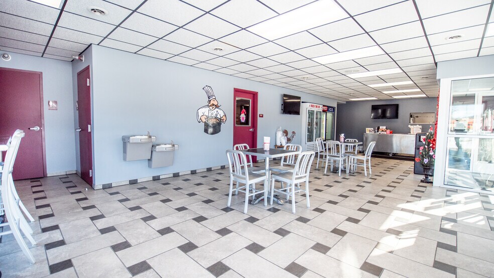 More Photos Of 29 Angel Dr, Leechburg Refrigeration Cold Storage For Sale