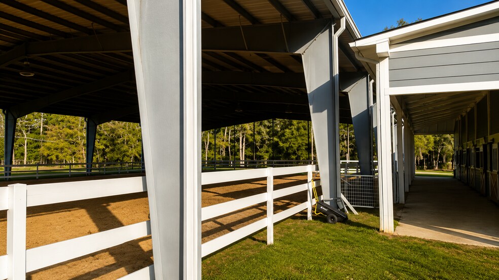 More Photos Of 31626 Dobbin Huffsmith Rd, Magnolia Land For Sale