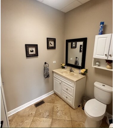 More Photos Of 820 E Terra Cotta Ave, Crystal Lake Office For Sale