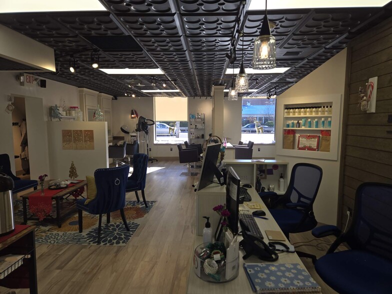 More Photos Of 1291 Worcester Rd, Framingham Office For Sale