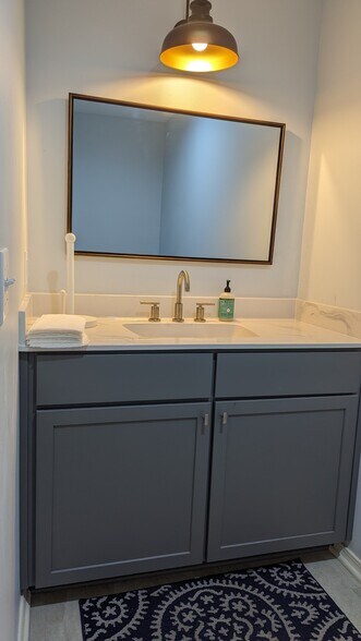 More Photos Of 114 N Main St, Goodlettsville Storefront Retail Office For Sale