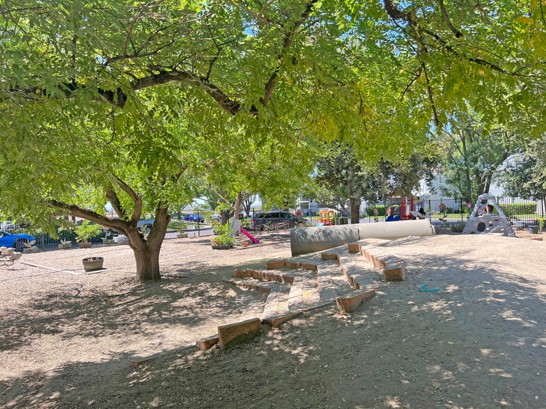 More Photos Of 1811 Renoir Ave, Davis Specialty For Lease