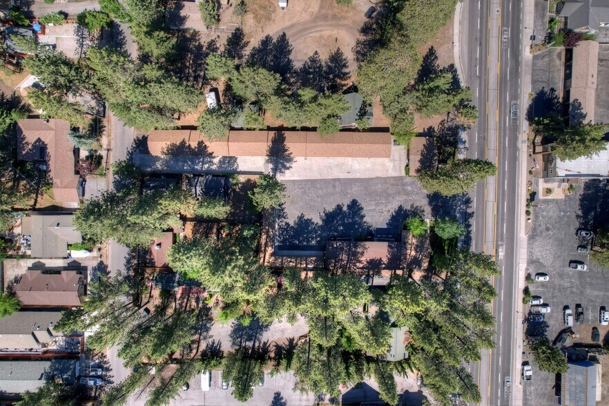 More Photos Of 41659 Big Bear Blvd, Big Bear Lake Office Residential For Lease