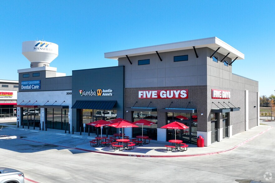 Primary Photo Of 3010 E Broad St, Mansfield Office For Lease