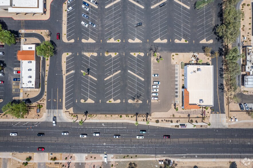 More Photos Of 52 E Baseline Rd, Phoenix Freestanding For Lease