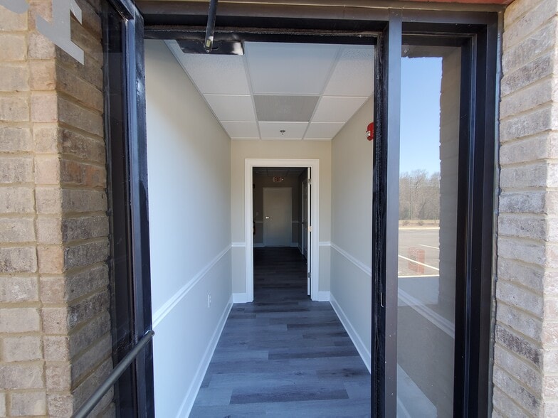 More Photos Of 1937-1943 Hwy 155 Hwy, Mcdonough Light Distribution For Lease