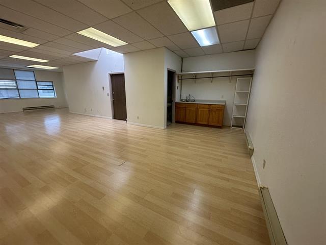 More Photos Of 13986 Cambie Rd, Richmond Light Distribution For Lease