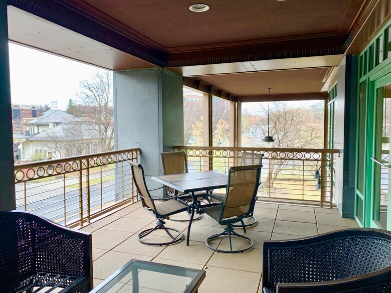 More Photos Of 262-268 Broadway, Saratoga Springs Office Residential For Sale