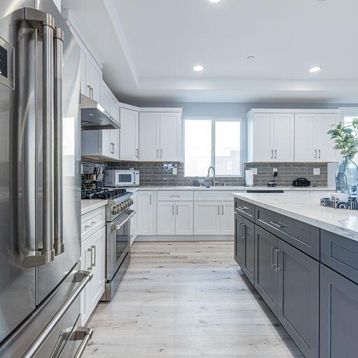 More Photos Of 7792 Liberty Dr, Huntington Beach Apartments For Sale