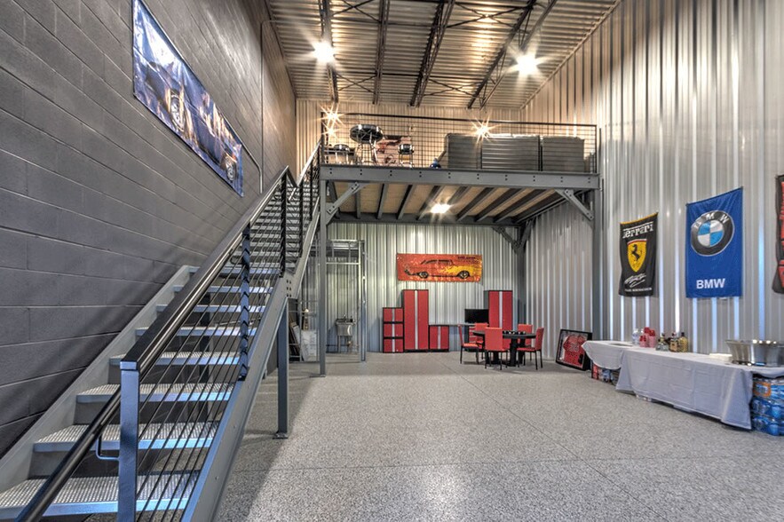 More Photos Of 2000 S 15th St, Laramie Industrial For Lease