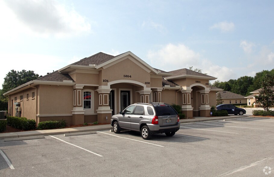 Primary Photo Of 5854 Argerian Dr, Wesley Chapel Office For Lease
