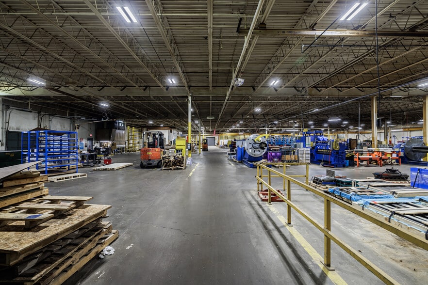 More Photos Of 100 Pixley Industrial Pky, Rochester Manufacturing For Sale