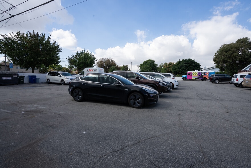 More Photos Of 3633 N Long Beach Blvd, Long Beach Medical For Lease