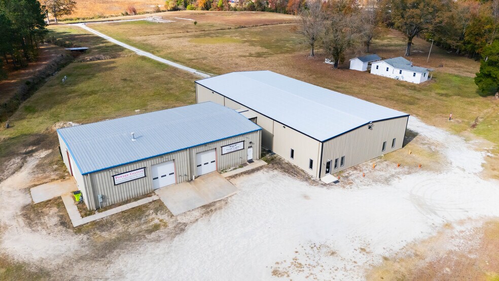 More Photos Of 1140 Clarks Rd, New Bern Warehouse For Lease