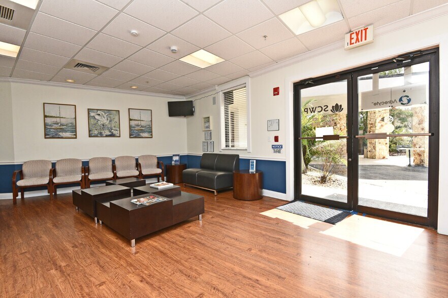 More Photos Of 4355 Bear Gully Rd, Winter Park Medical For Lease
