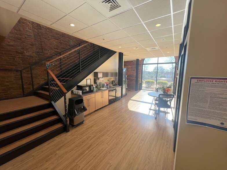 More Photos Of 304 Linwood Rd, Kings Mountain Warehouse For Sale