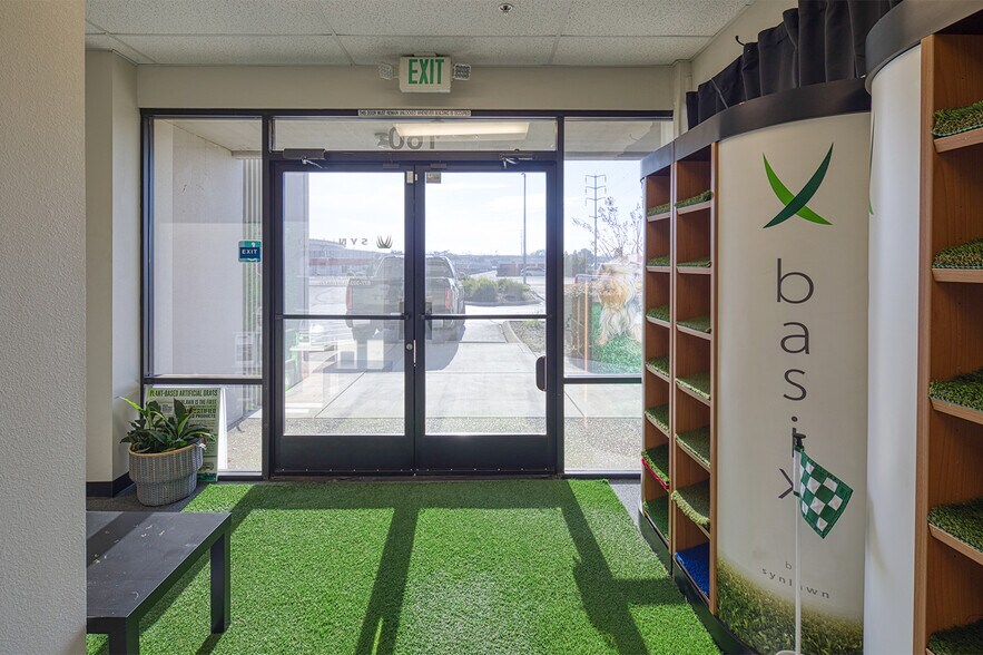 More Photos Of 3920 W Capitol Ave, West Sacramento Warehouse For Sale