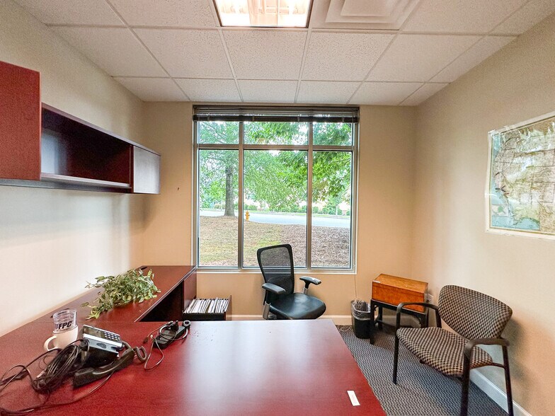 More Photos Of 207 W Millbrook Rd, Raleigh Office For Lease