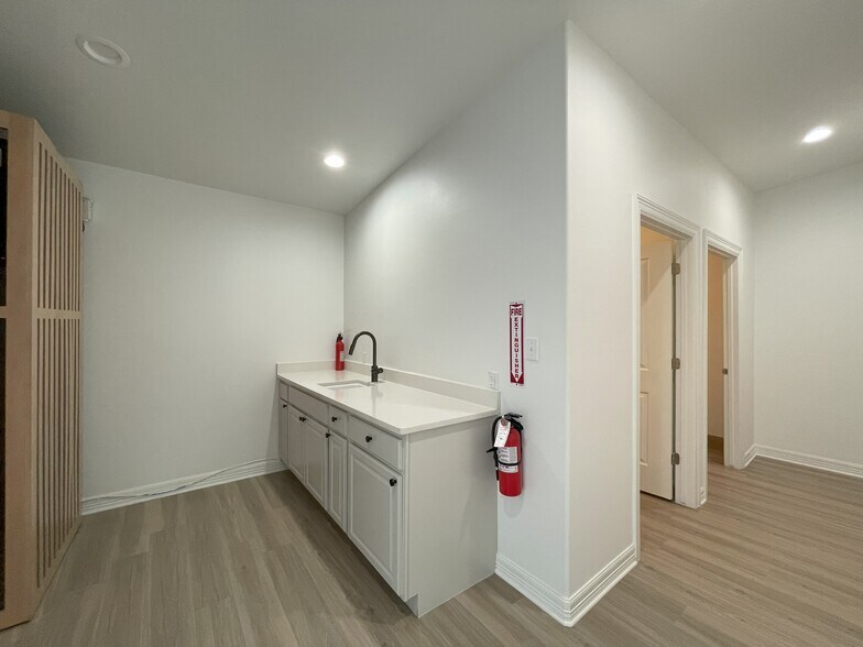 More Photos Of 109 Enterprise Pky, Boerne Loft Creative Space For Lease