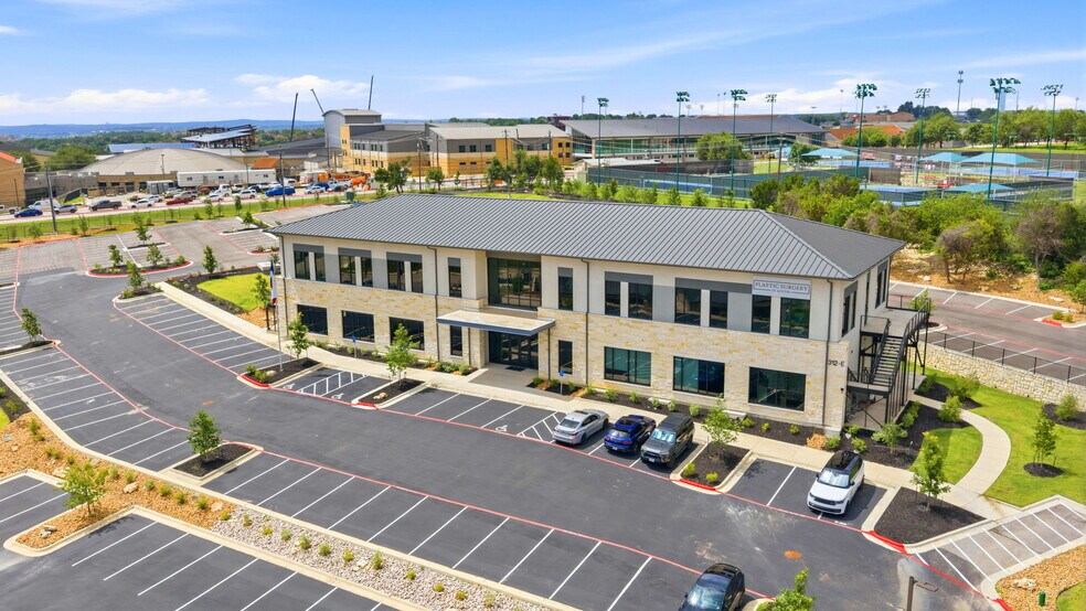 Primary Photo Of 312 Medical Parkway Pkwy, Lakeway Medical For Sale