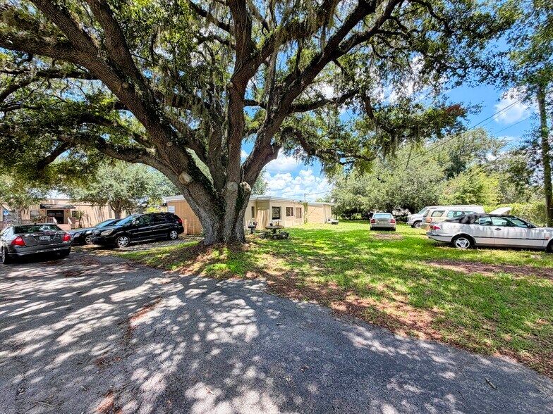 More Photos Of 2290 E Us-92, Plant City Office Residential For Sale