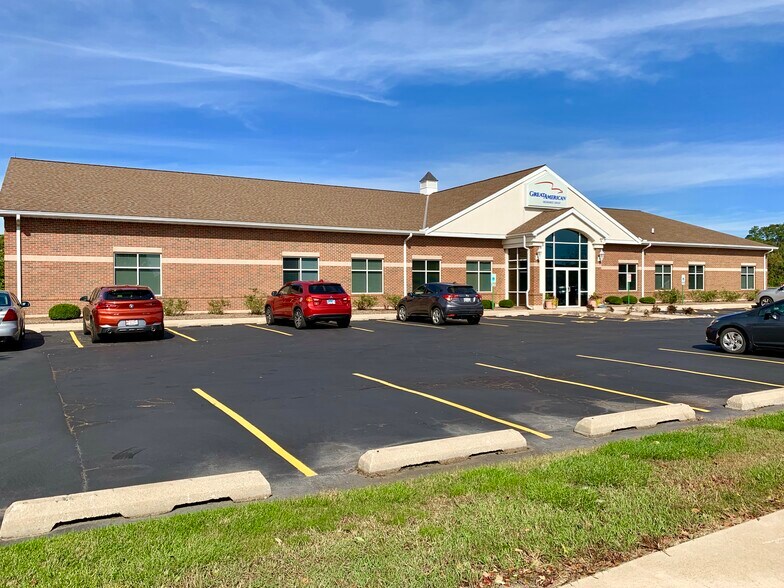 More Photos Of 1315 W Commerce Dr, Peoria Office For Sale