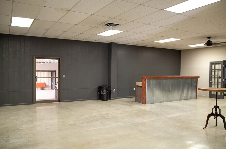 More Photos Of 5680 W Old Highway 40, Salina Warehouse For Sale