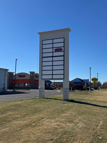 More Photos Of 840 GA Highway 96, Warner Robins Unknown For Lease