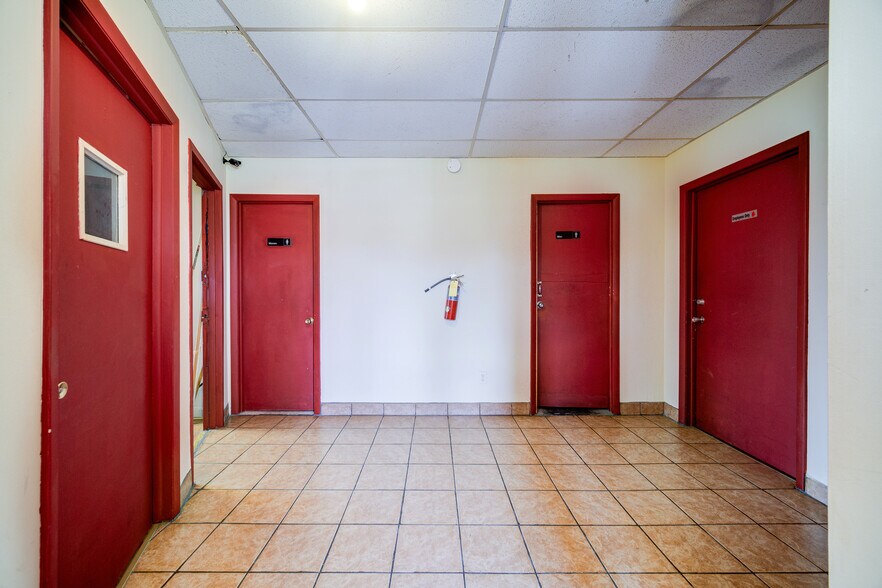 More Photos Of 346 Broadway, Newburgh Storefront Retail Office For Sale