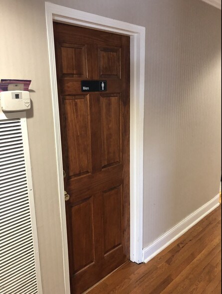 More Photos Of 1224 Pickens St, Columbia Office Residential For Lease
