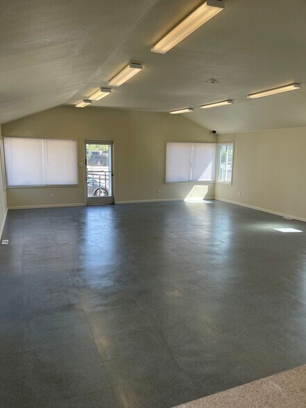 Primary Photo Of 4018 Pacheco Blvd, Martinez Industrial For Lease