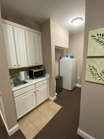 More Photos Of 3440 Blue Springs Rd, Kennesaw Office Residential For Sale