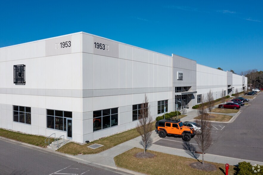 Primary Photo Of 1953 T W Alexander Dr, Durham Warehouse For Lease