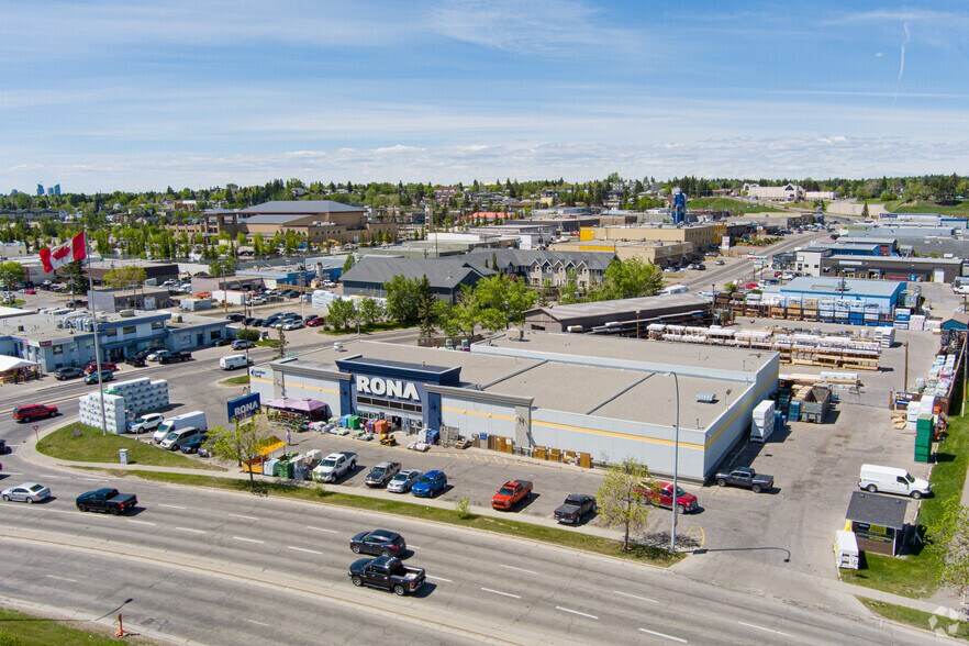 More Photos Of 4215 Edmonton Trl NE, Calgary Freestanding For Lease
