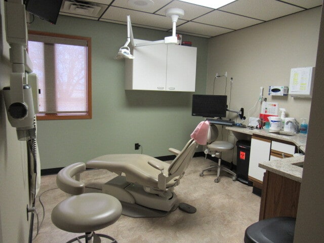 More Photos Of 630 S Main St, Monticello Office For Sale