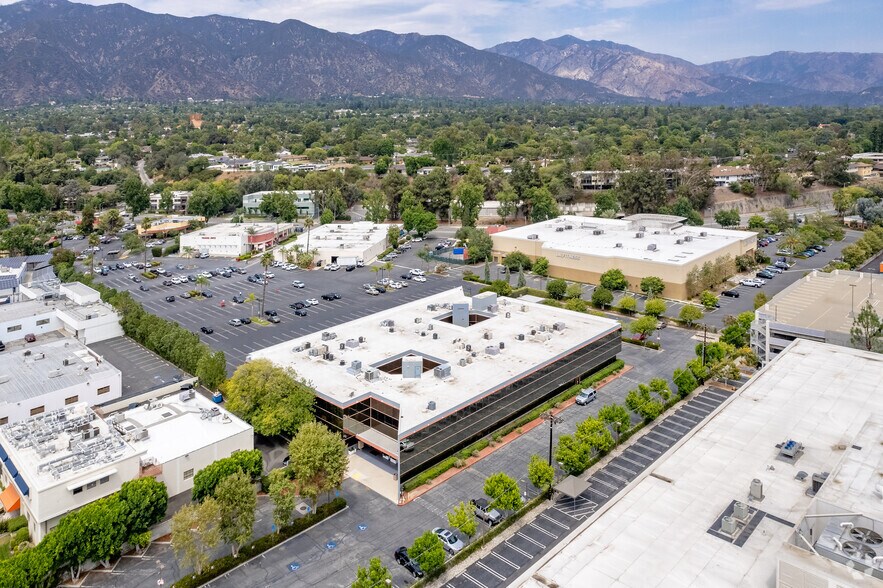 More Photos Of 320 N Halstead St, Pasadena Office For Lease